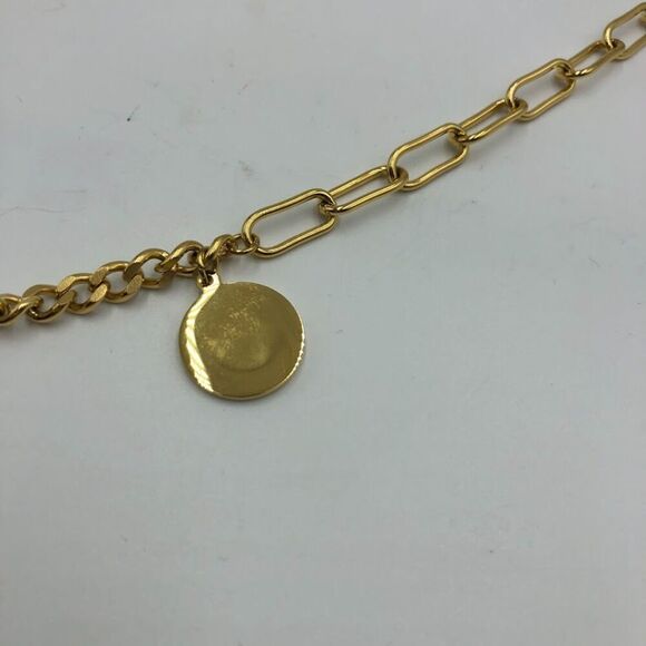 18K Gold Plated Women's Queen Elizabeth Crown Coin Necklace Waterproof Chunky - Picture 11 of 13